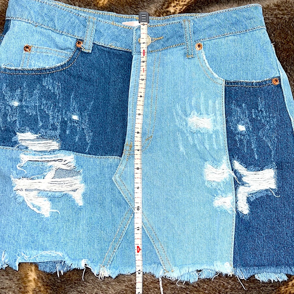 Sunset+Spring Patchwork Denim Mini Skirt - Picture 12 of 13